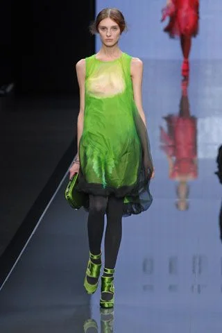 Look 25